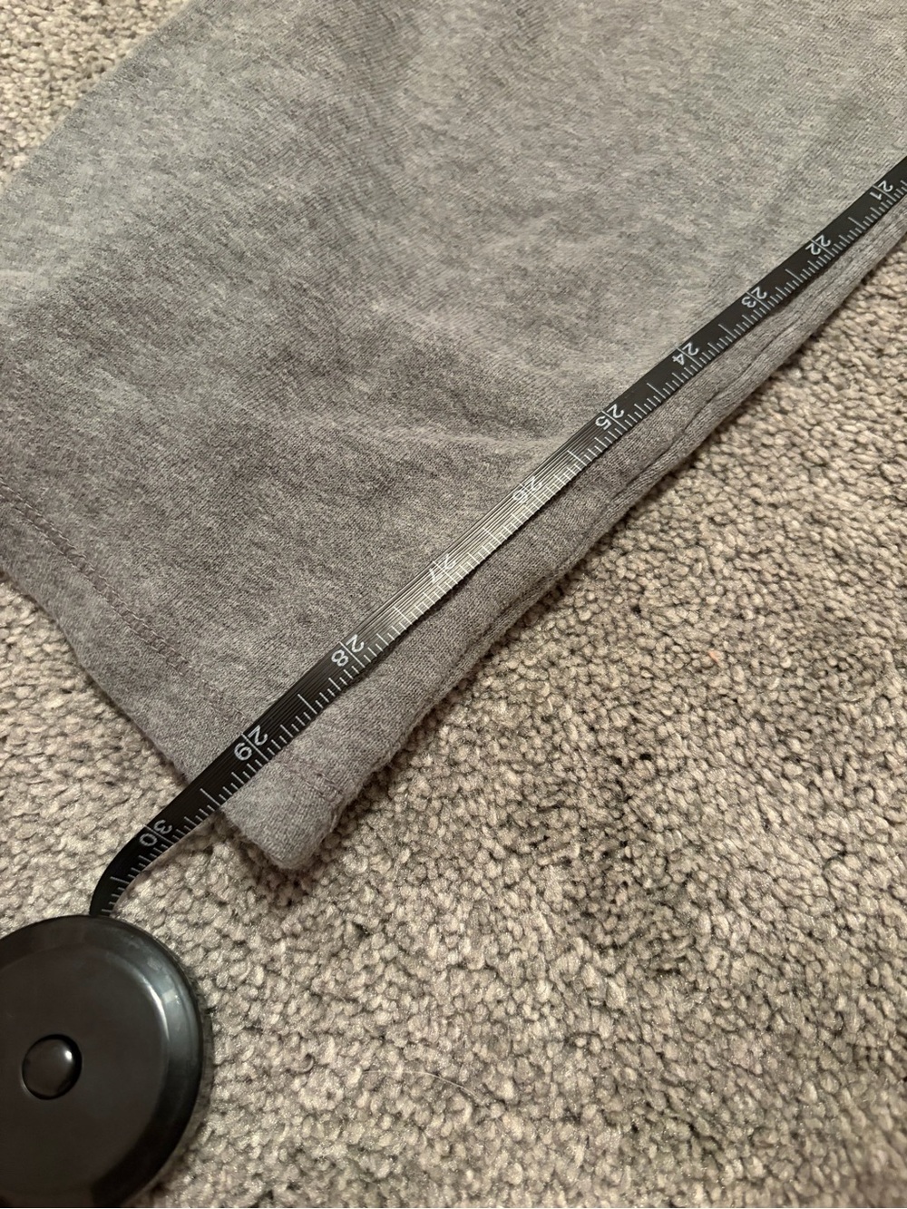 Y2K mid-rise Gray Hollister Co. sweatpants with pink logo, size medium M - Picture 4 of 4